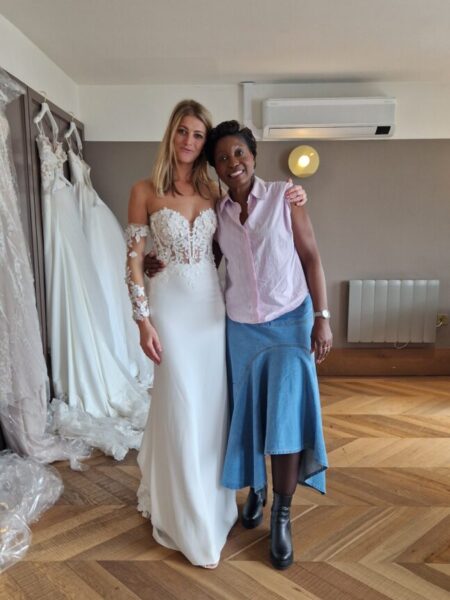 Ashleigh Berry in Aire Barcelona Ibeth